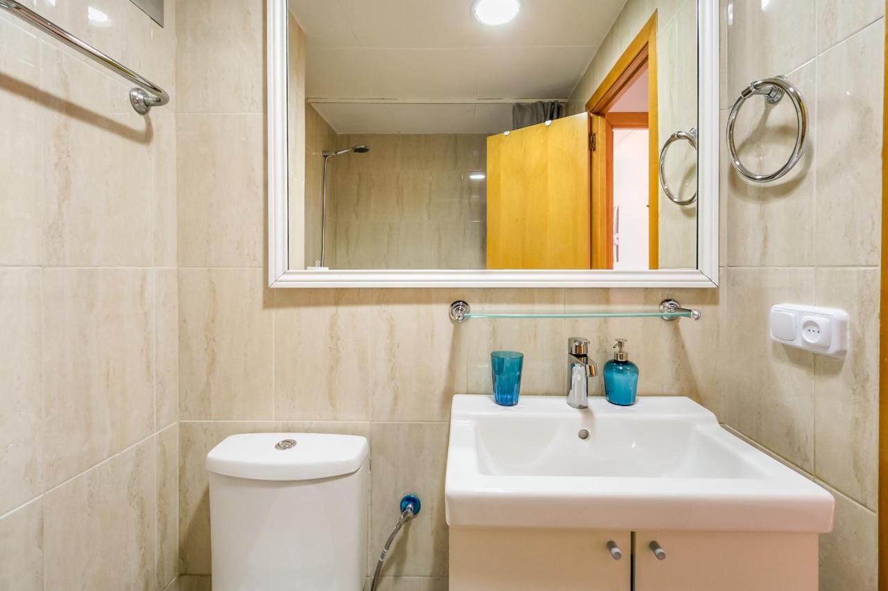 Appartamento Vivalidays Edurne Blanes Esterno foto